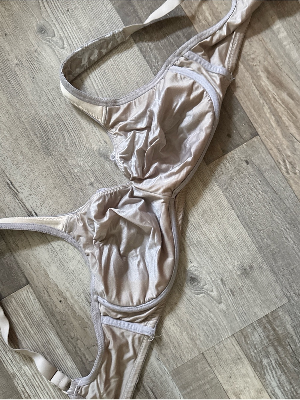 Lilyette Light Mauve Lace Underwire Bra - Women's Intimates size 34D - Picture 4 of 4